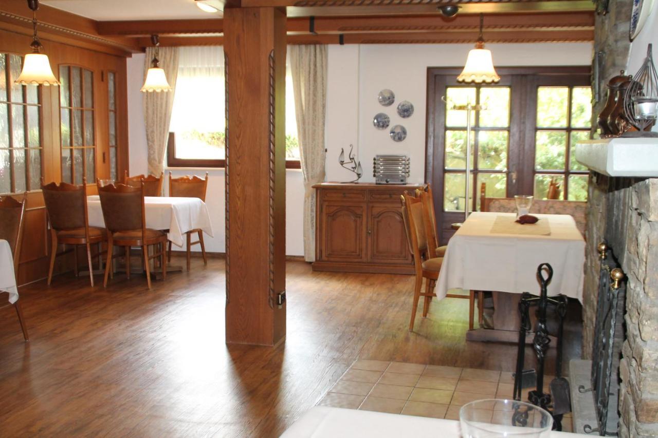 Landgasthof Hotel Zur Linde Im Taunus Gemünden Kültér fotó