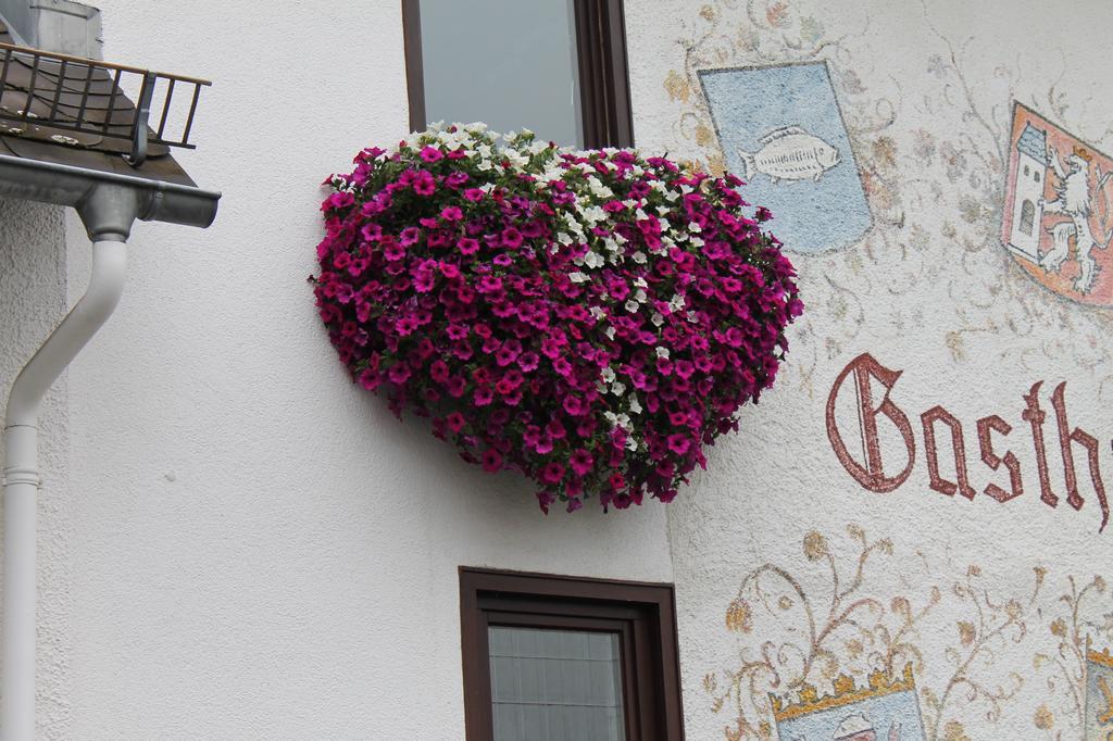 Landgasthof Hotel Zur Linde Im Taunus Gemünden Kültér fotó